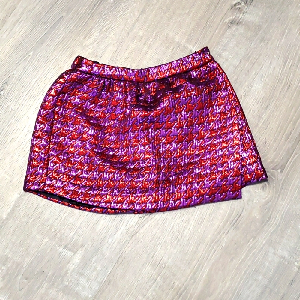 Moschino kids brocade girl wrap up shorts size 8